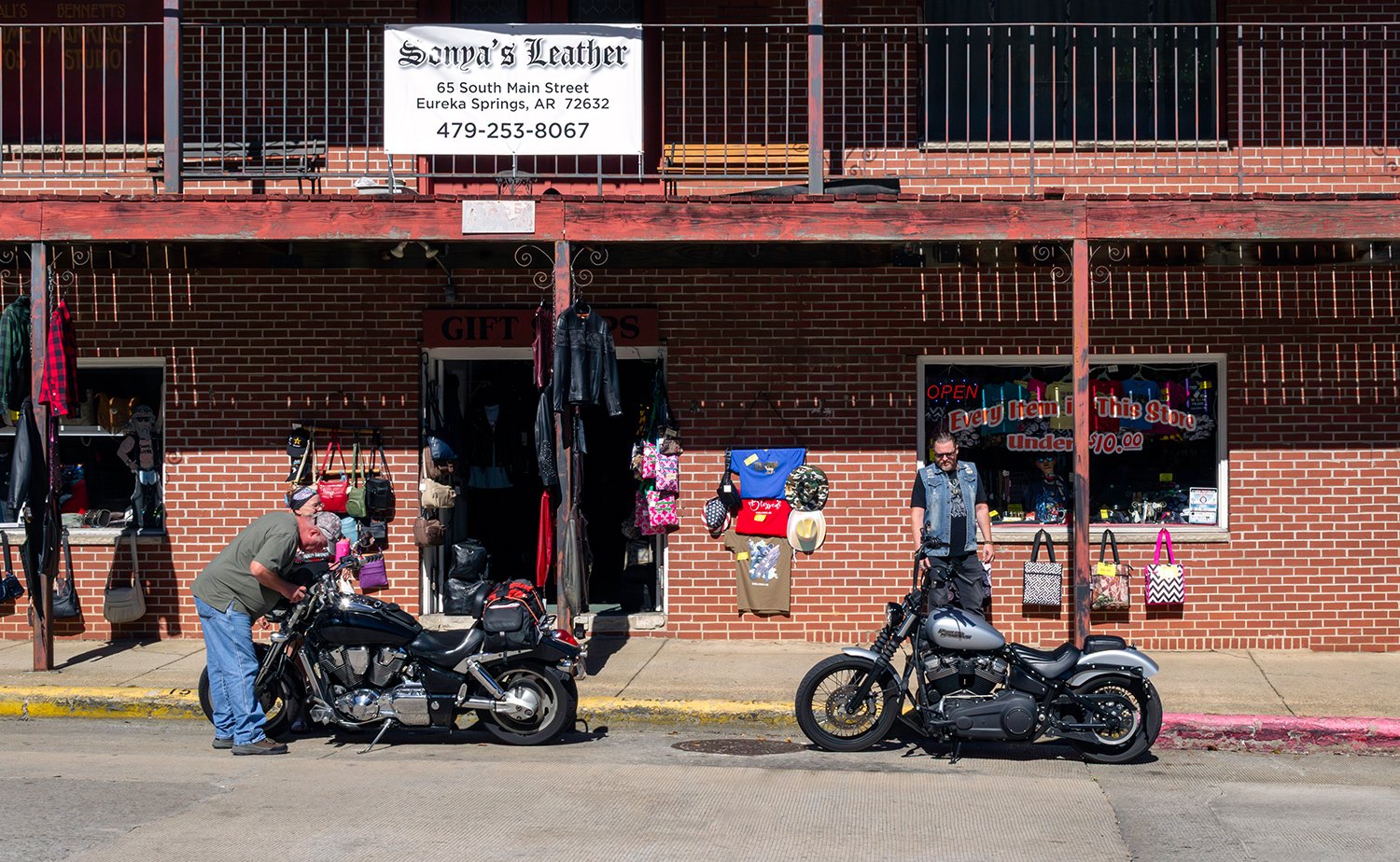 Bikers in Eureka.jpg