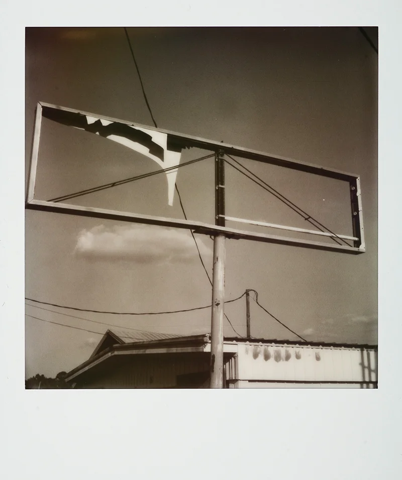 Thom_Bennett_Empty Sign_11.jpg