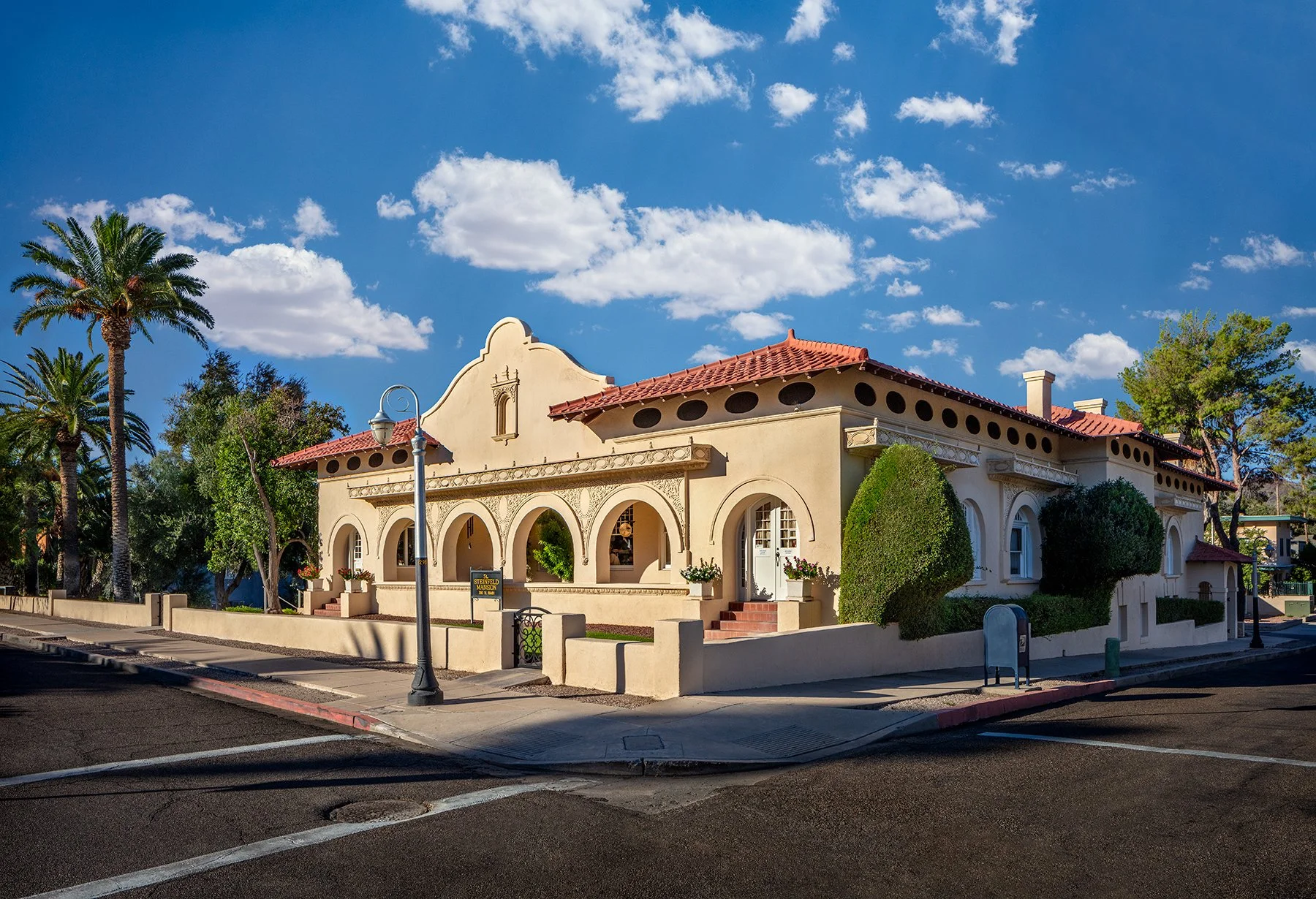 MecklerPhoto-Steinfeld Mansion_3069_F.jpg