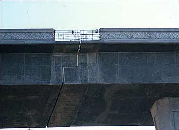 105-9.jpg