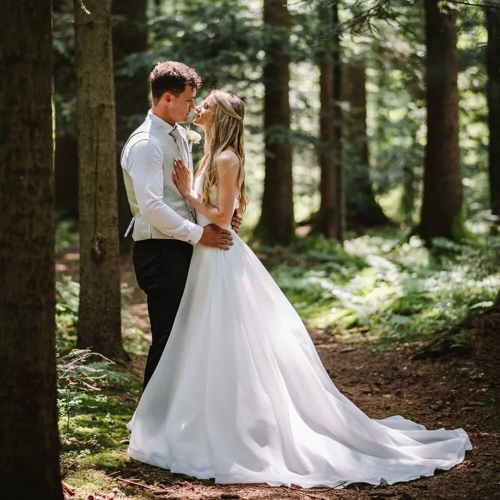 💖
.
.
.
📸@mulec.weddings
#weddingmakeupslovenia @indiraekic
#weddinghairslovenia @zlebi
#porocnaobleka @flairweddingatelier
.
.
.
#weddingphotographerslovenia #photographerslovenia #sloveniaphotographer #sloveniaweddingphotographer #porocnifotograf