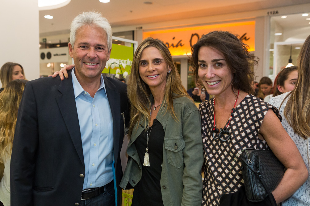 Flavio e Patricia Godinho e Gabriela Moraes