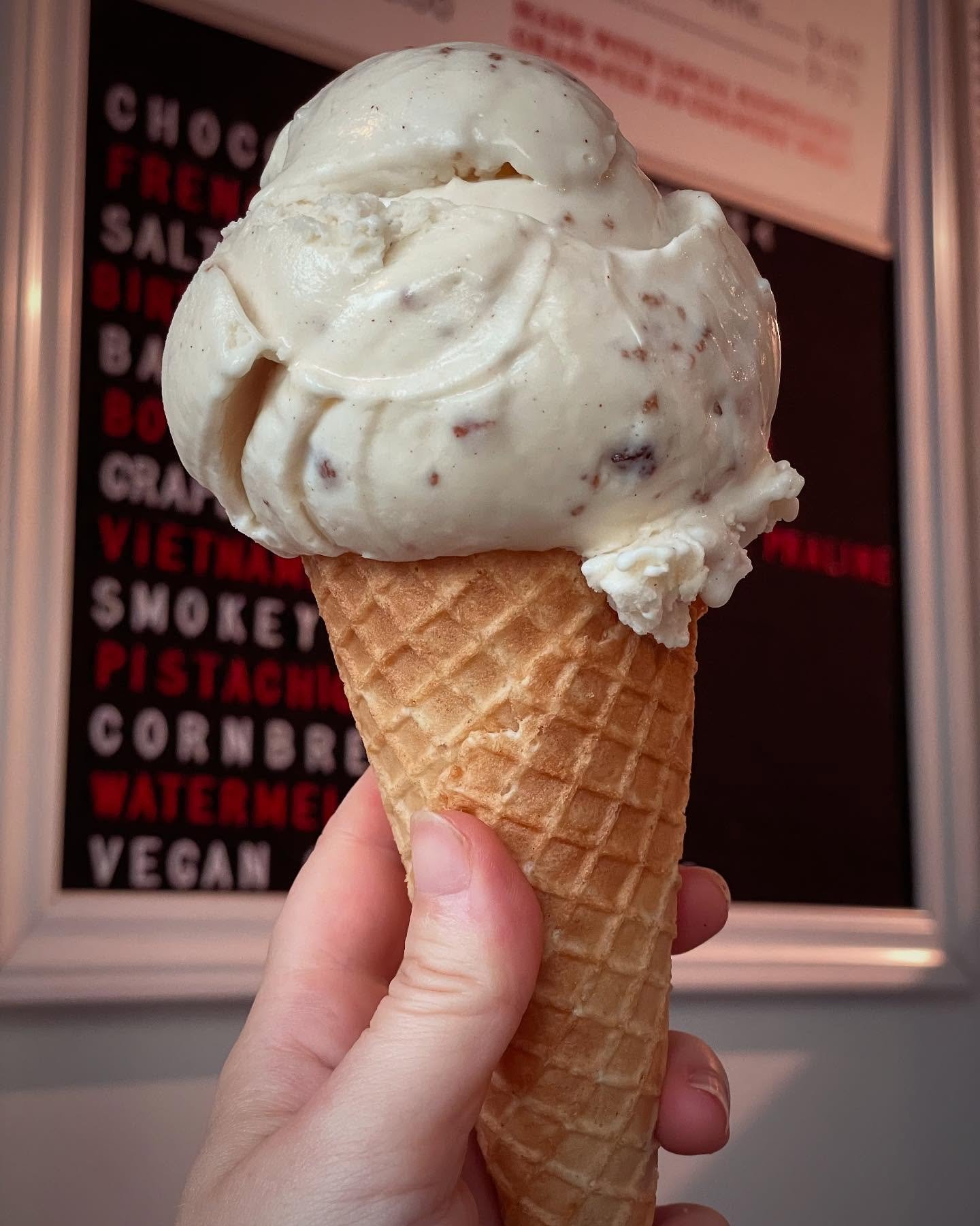 Love granola? Hit up our new flavor, Grape-Nut. A brown sugar and cinnamon ice cream with crunchy pieces of Grape-Nut cereal #keepitcreamy 

#icecream #smallbatch #smallbusiness #nulu #louisville