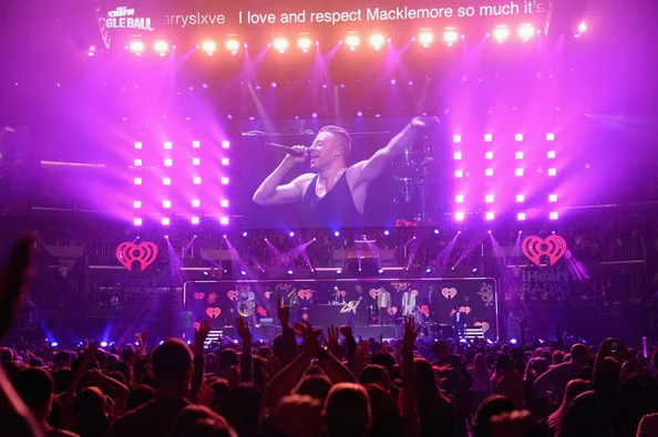 02JINGLE BALL-DREW GNAGEY 2.jpg