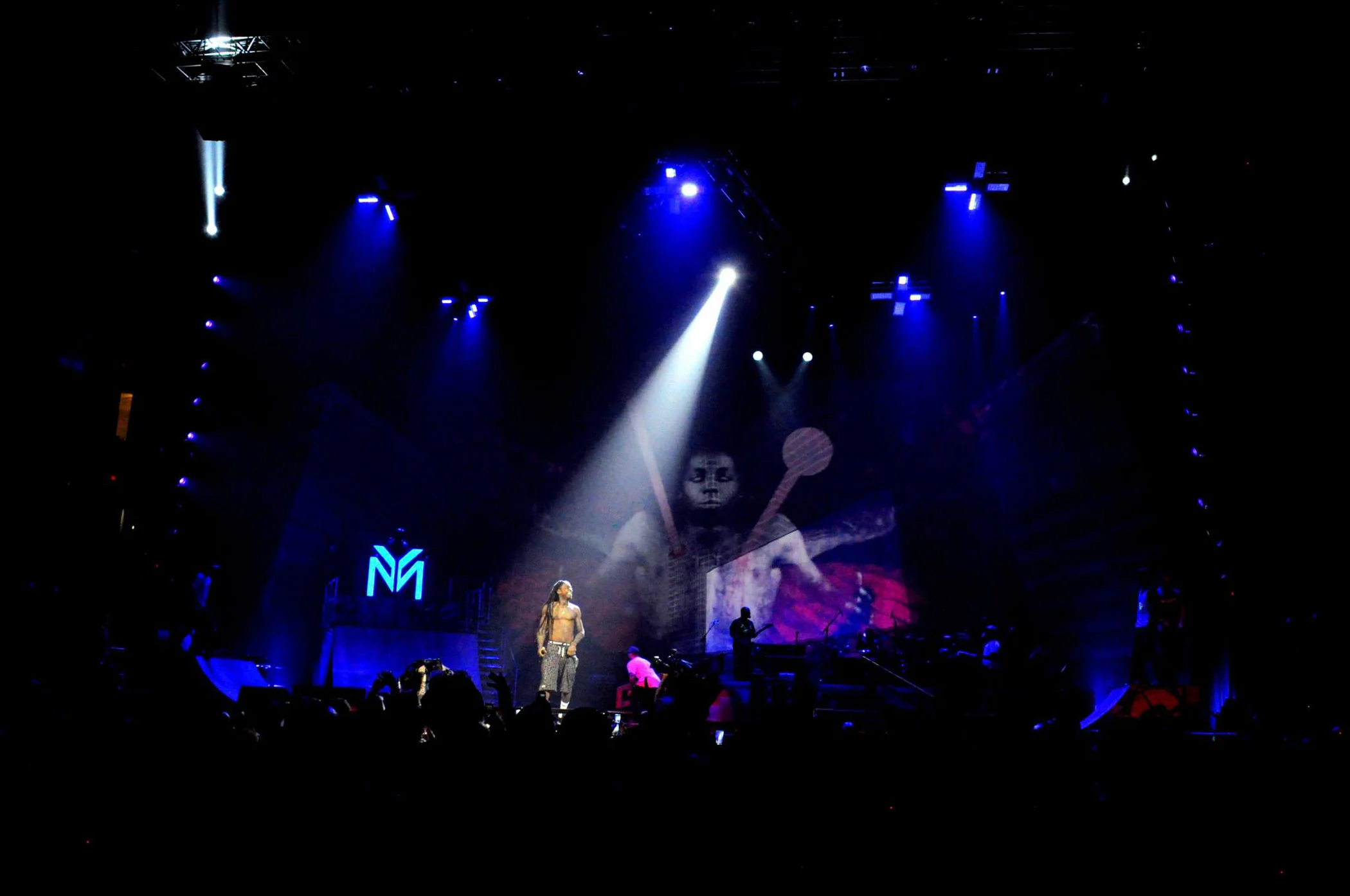 06LIL WAYNE-UNKNOWN 6.jpg