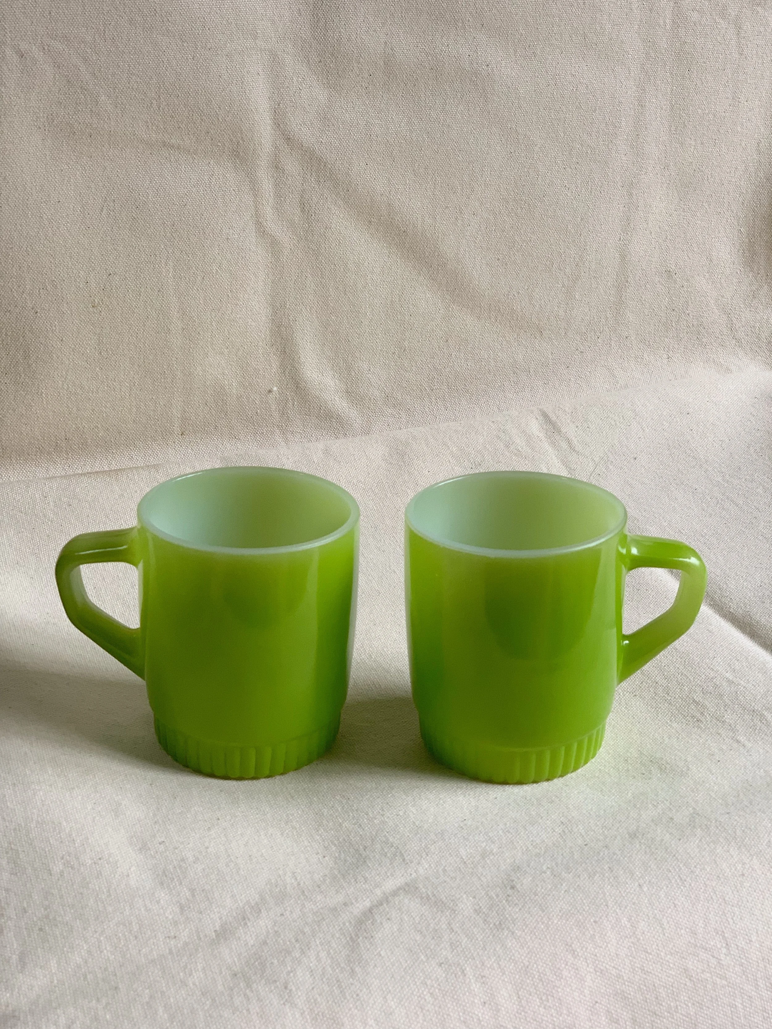 FireKingmug_green_02.JPG