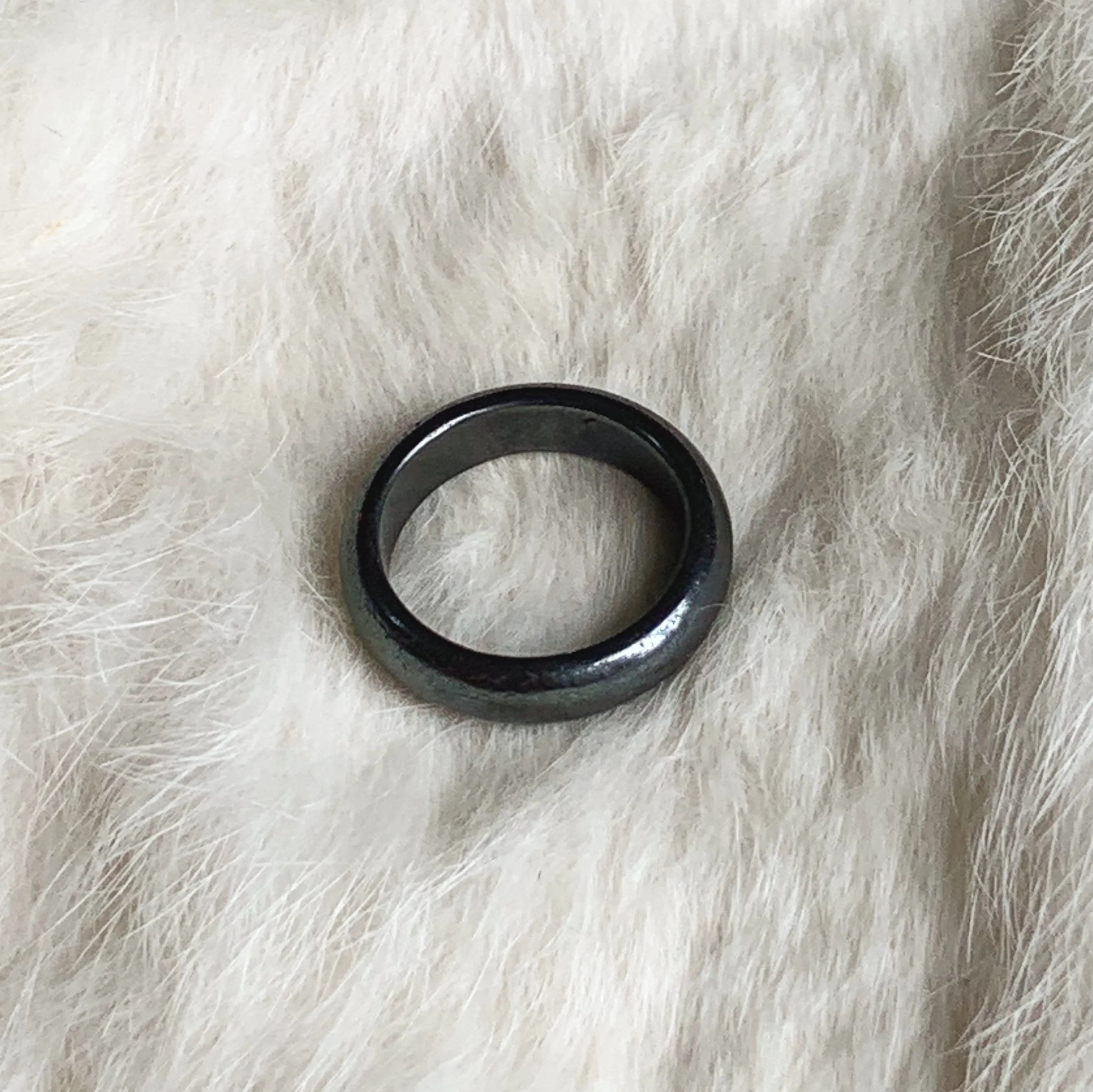hematite_rings_04.JPG