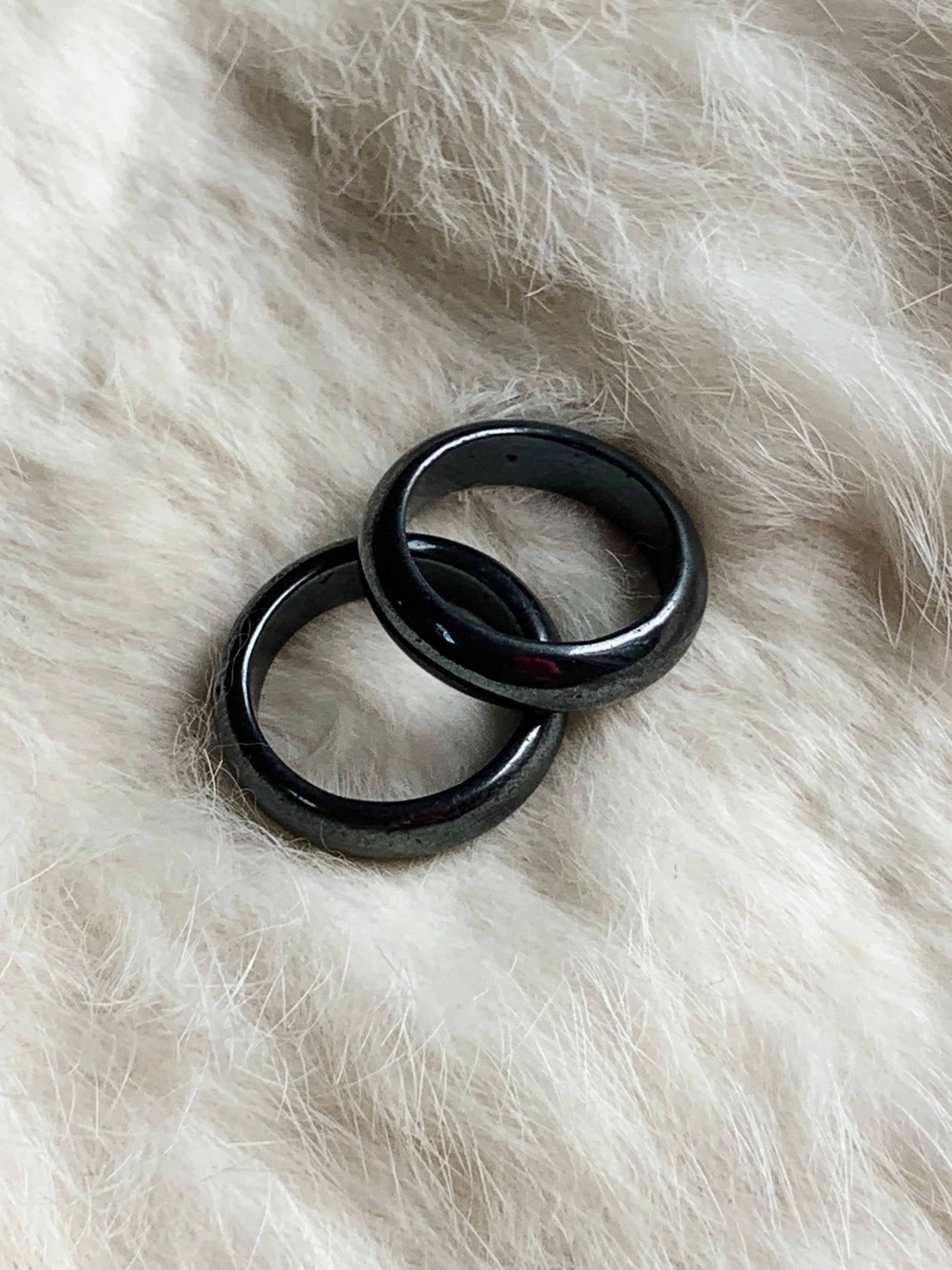 hematite_rings_03.JPG