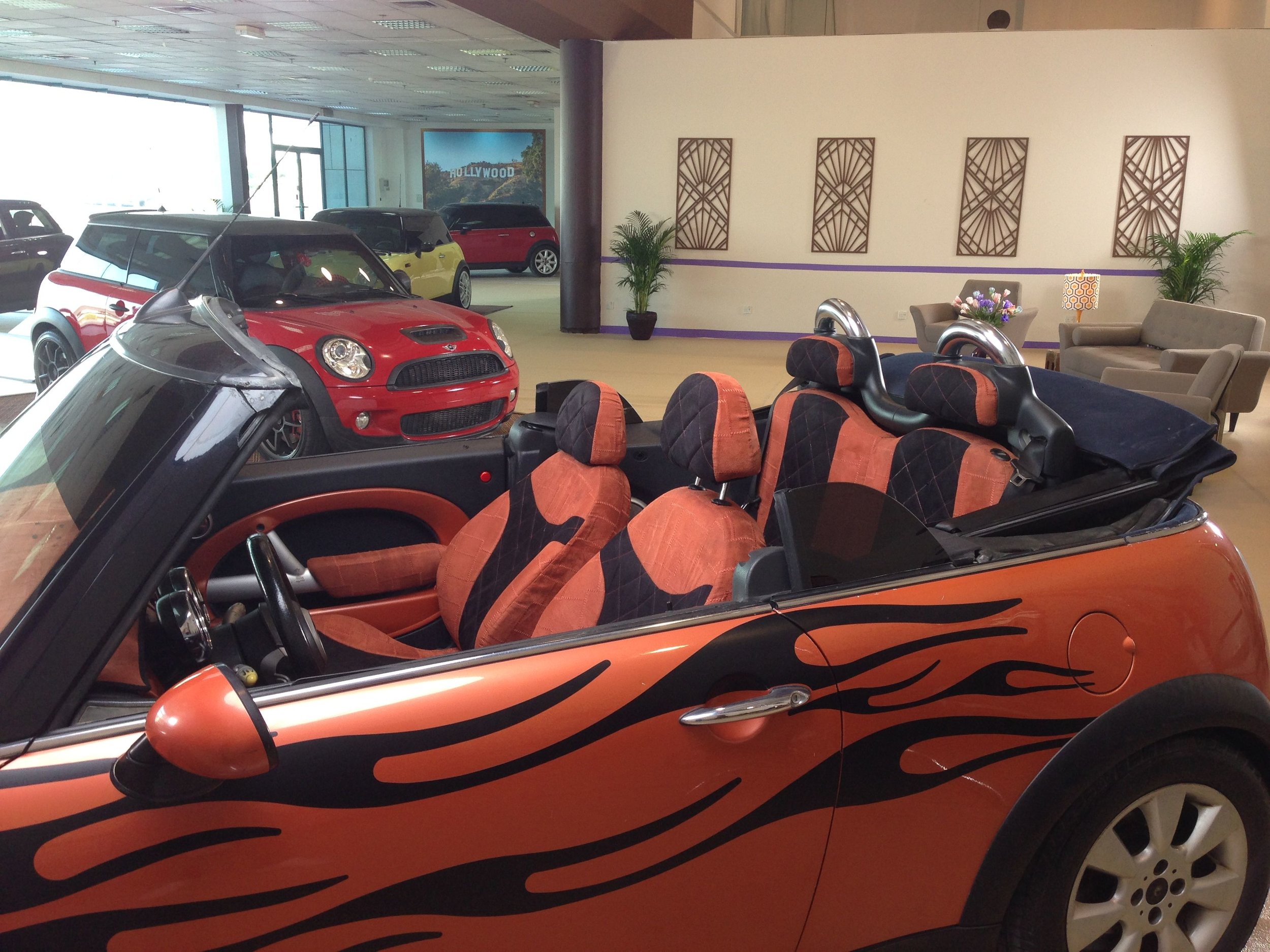 stc carshowroom2.jpg