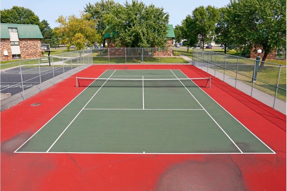 tennis court1.JPG