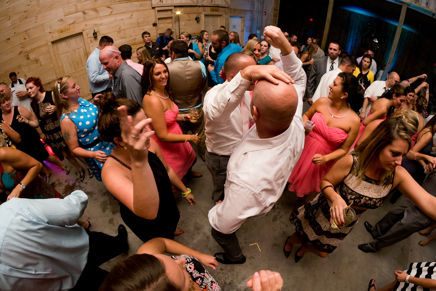 groom dancing