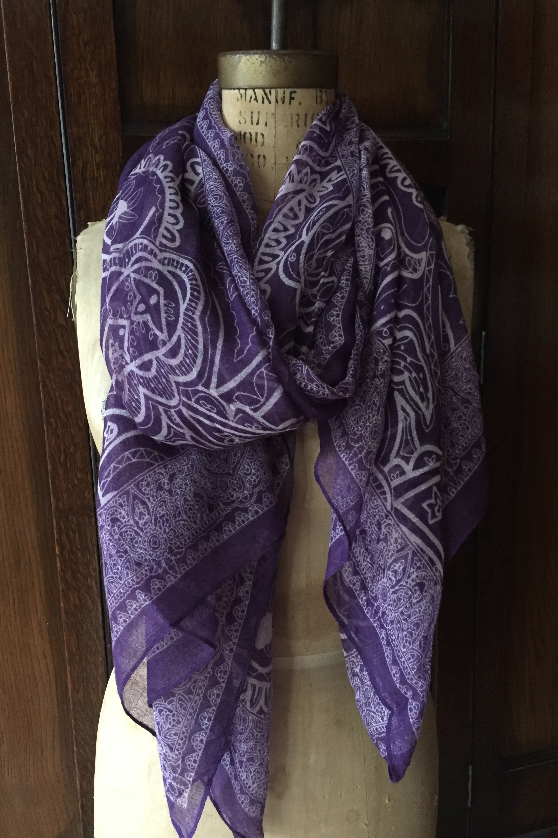 purplescarf1.jpeg