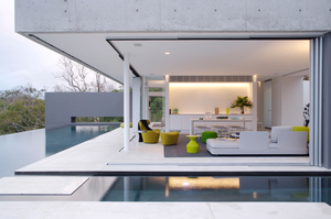 Azuris, Hamilton Island, RDA