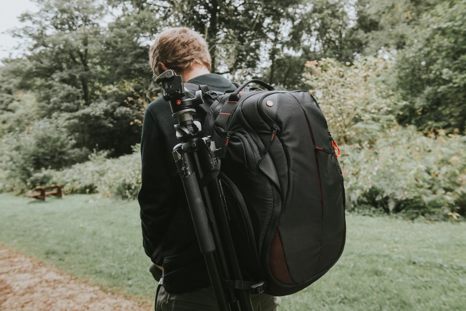 manfrotto bumblebee 230