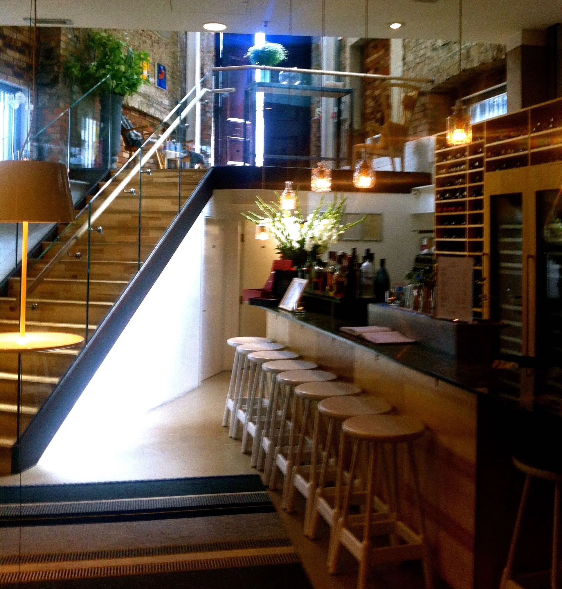 Aveqia bar area.jpg
