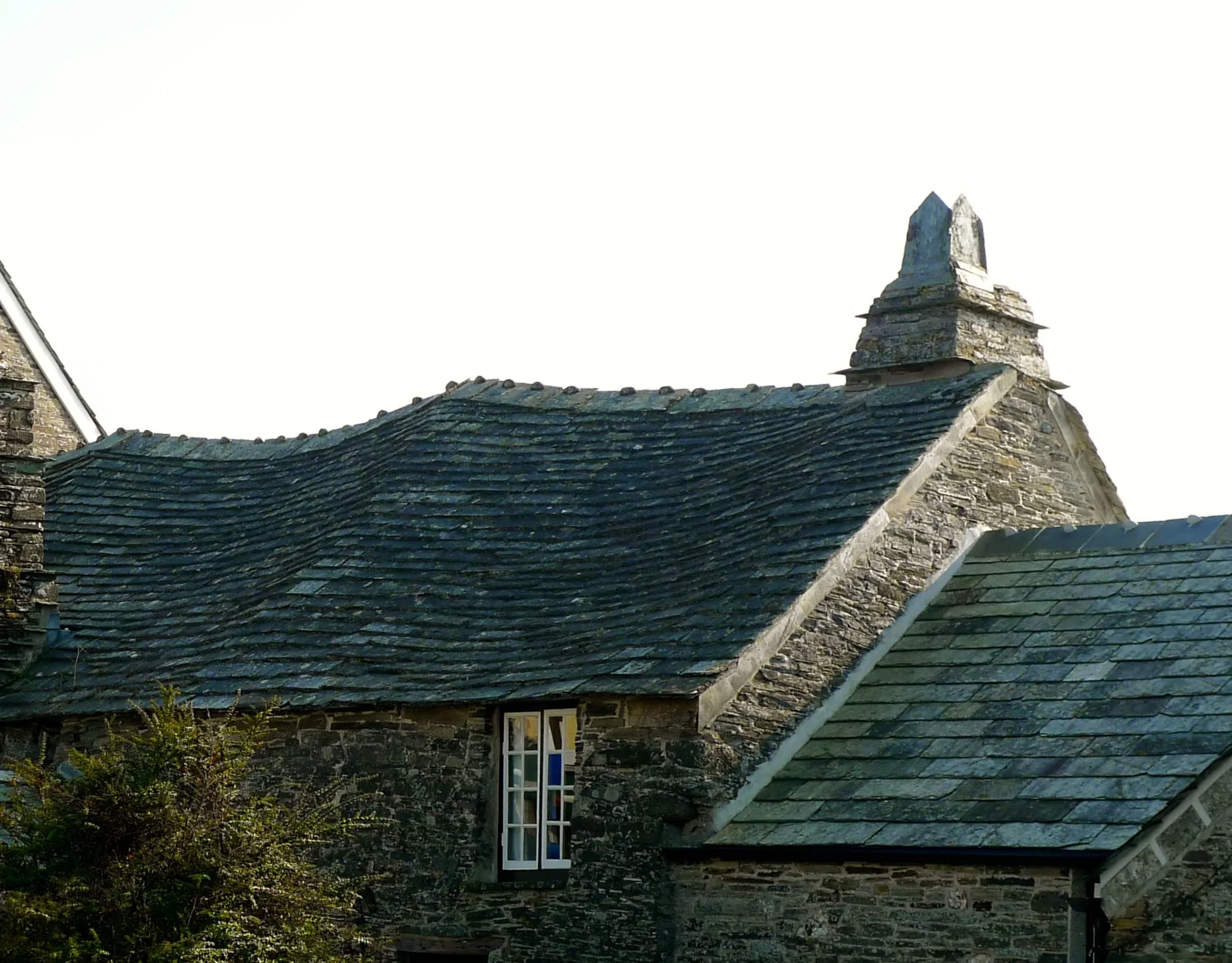 The old post office Tintagel Cornwall.jpg