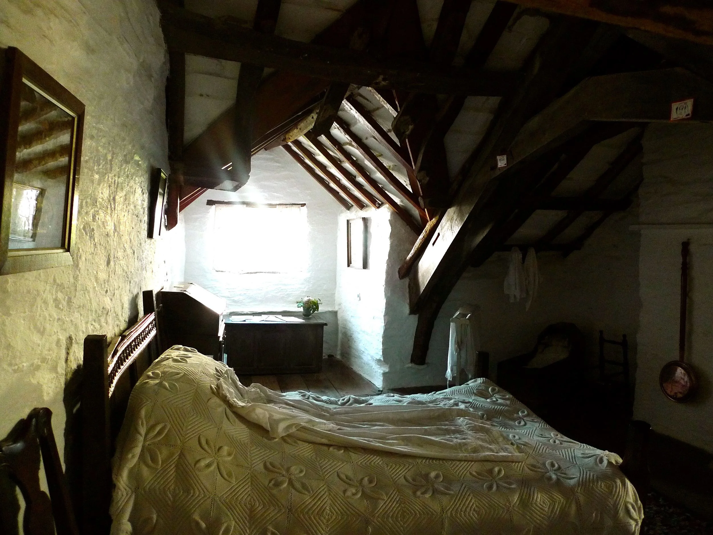bedroom and quilt.jpg