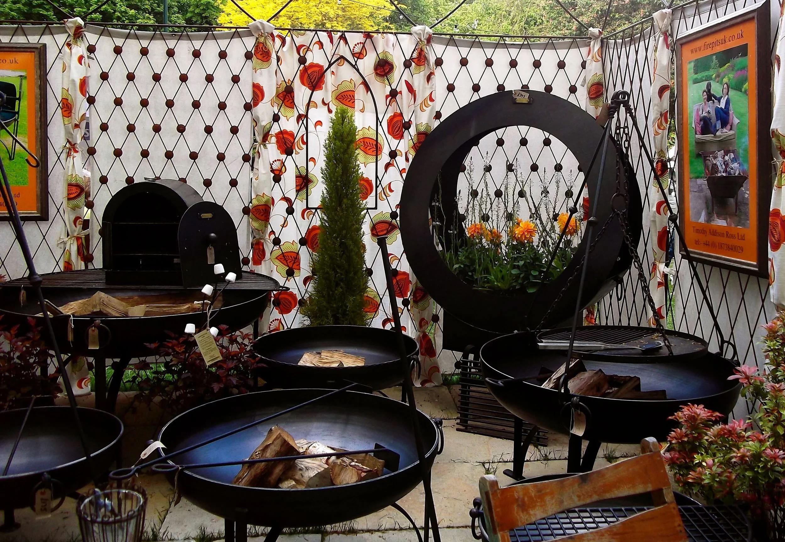 Firepits at Chelsea Flower show.jpg