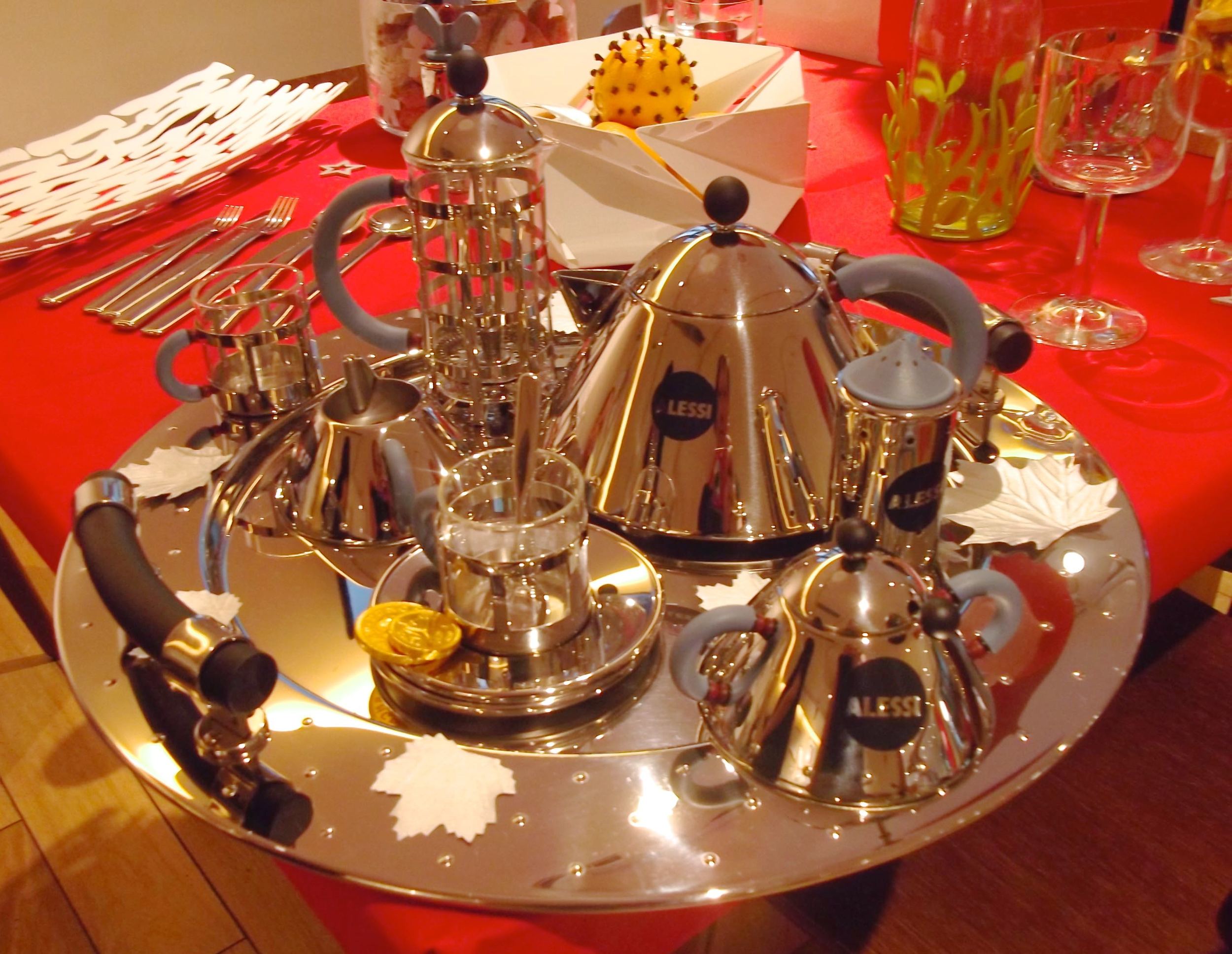 BOMBÉ TEA AND COFFEE SERVICE