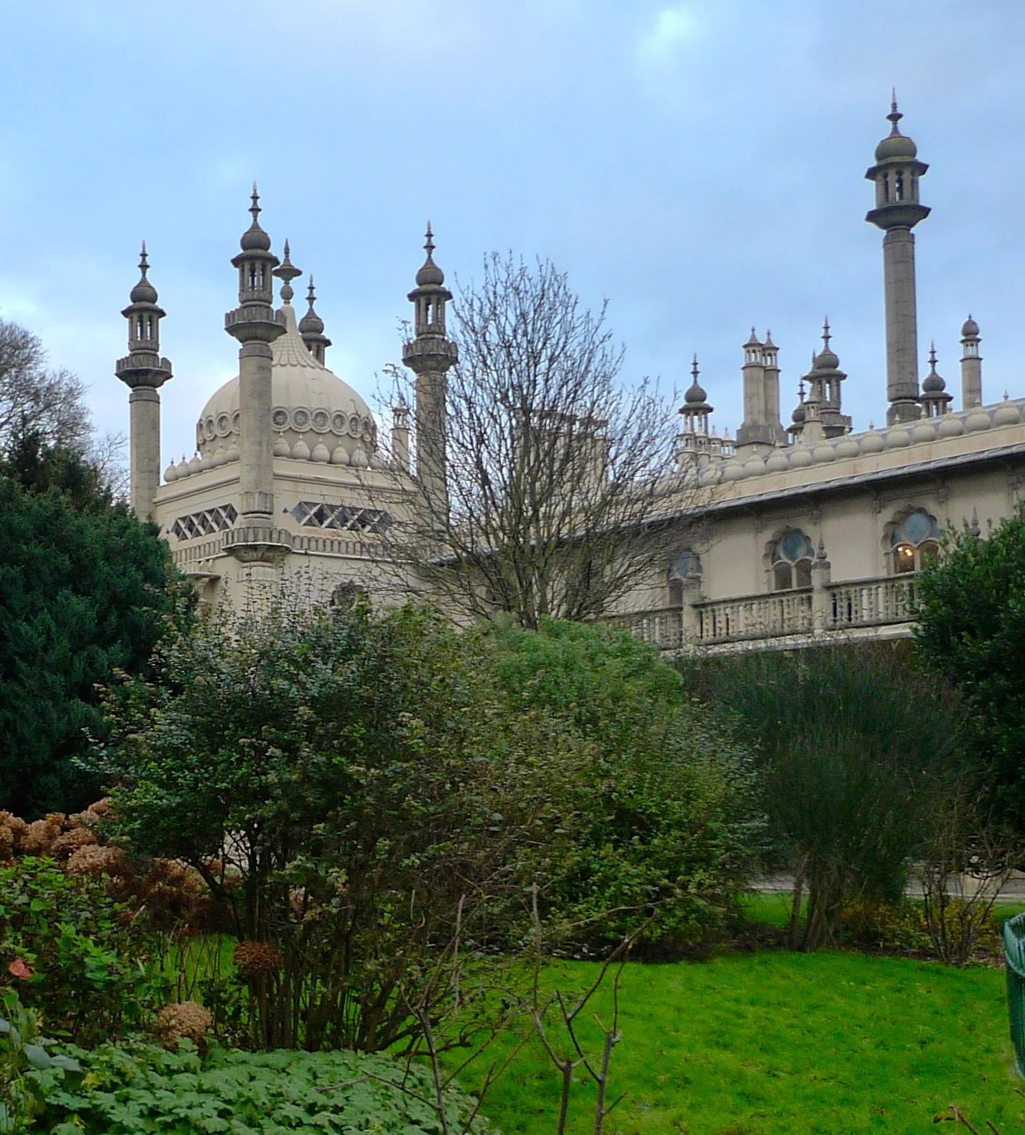brightonpaviliongardens.jpg