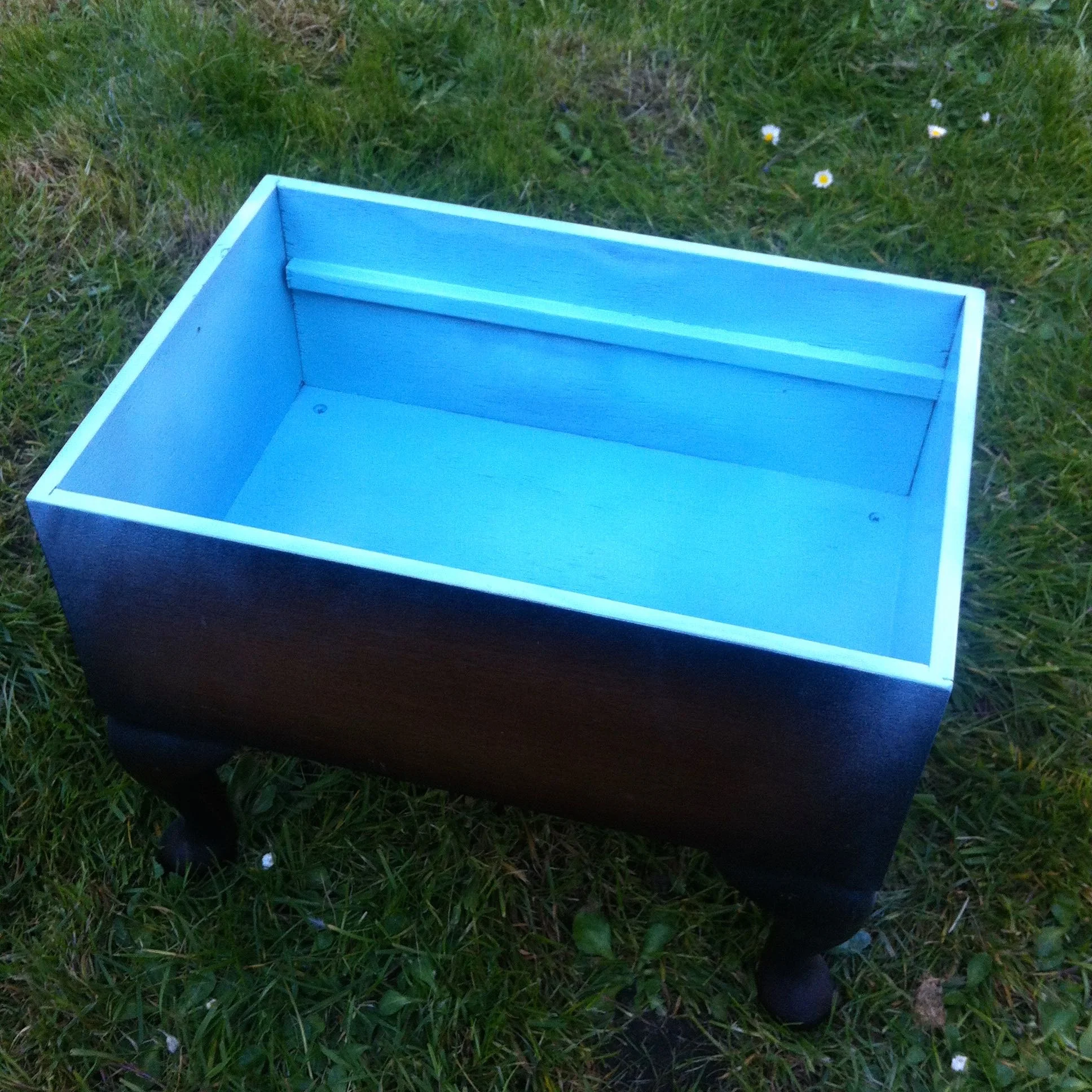 LIGHT TURQUOISE CHALK PAINT SPRAY