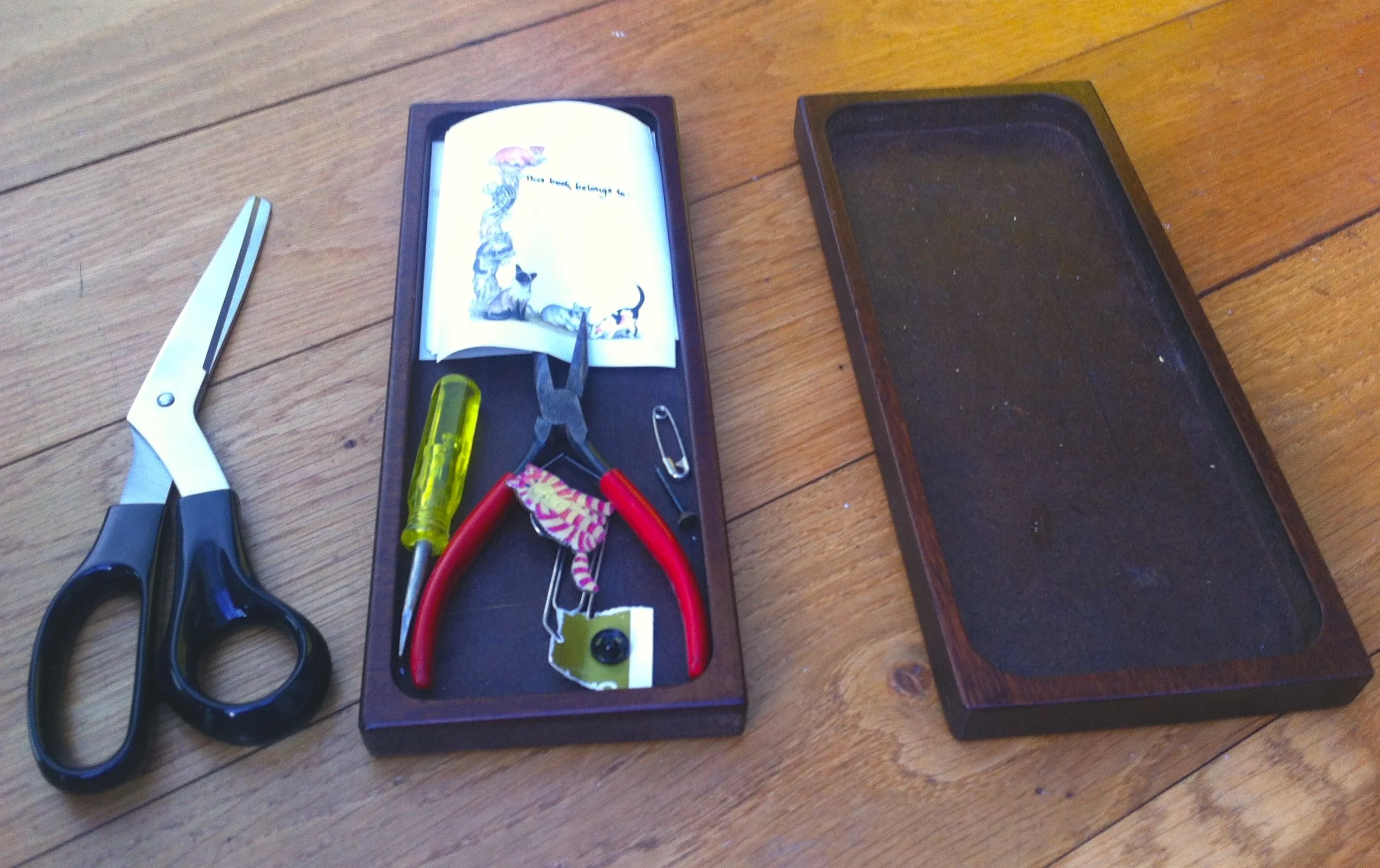 SCISSORS, PLIERS, ONE PRESS STUD AND BOOK LABELS...