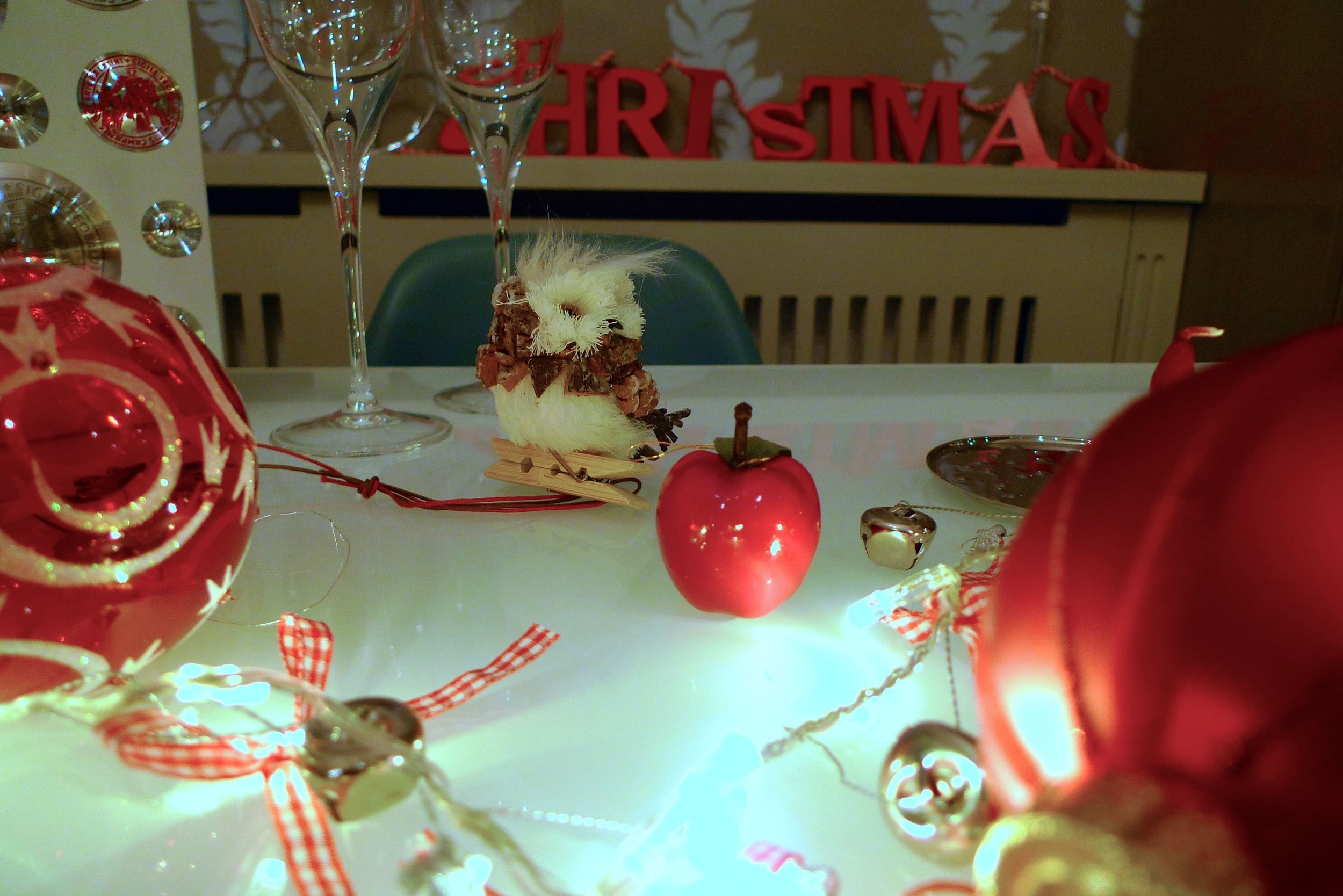 A Christmas table with TK Maxx — Life at 139a
