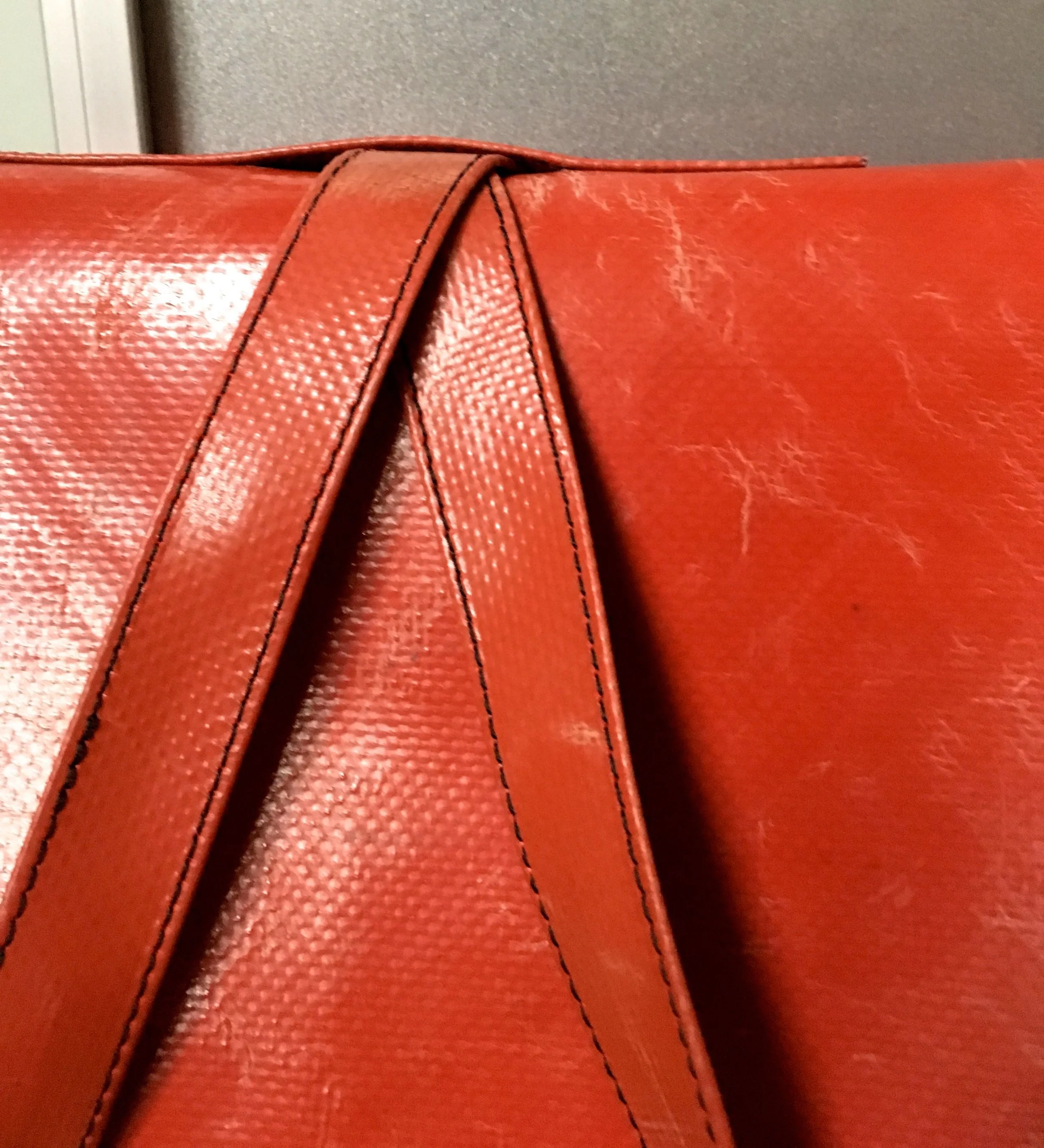 crossover straps on my Freitag bag made from tarpaulin