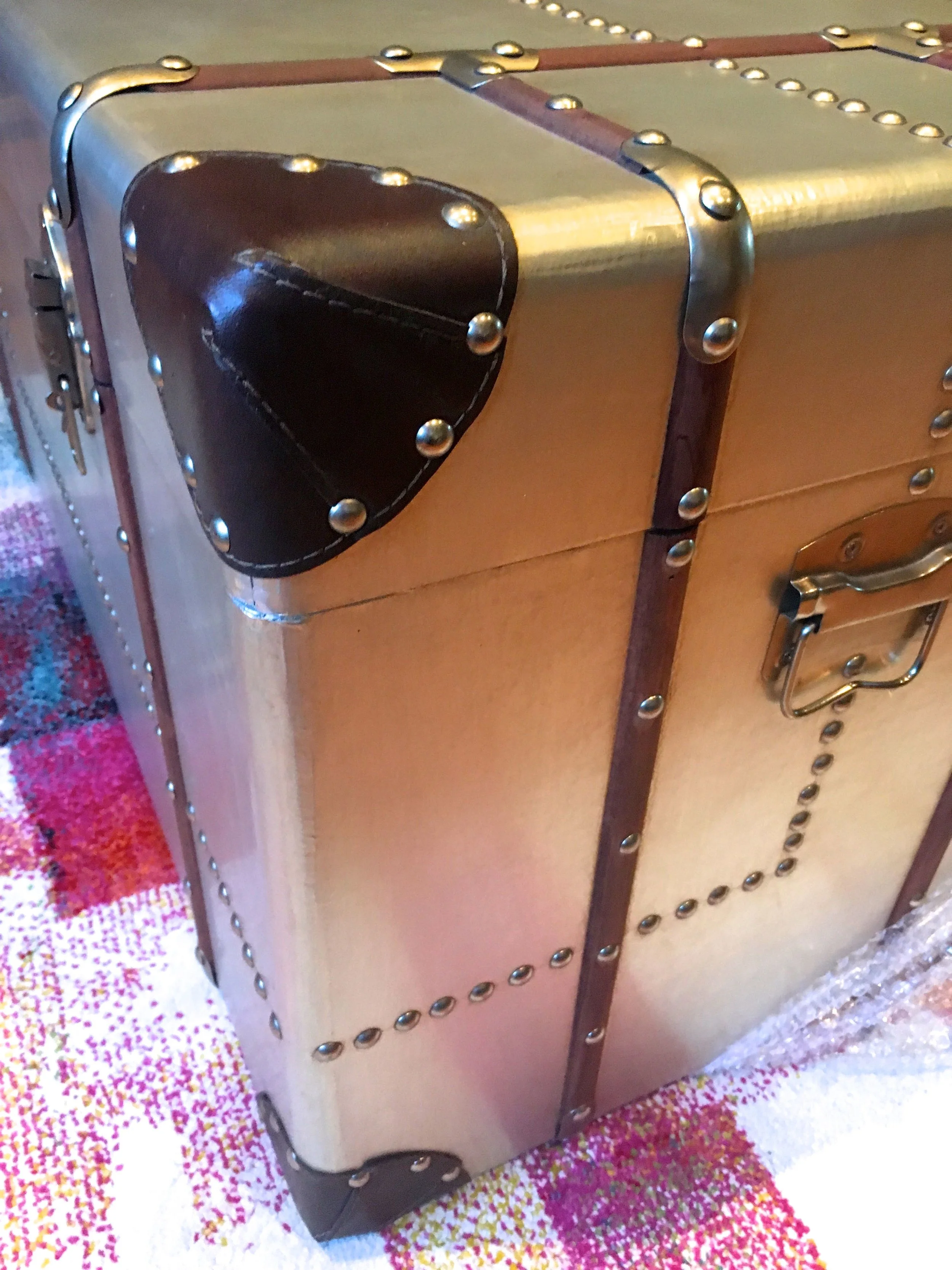 unwrapping further revealed the chest