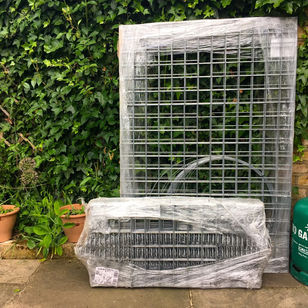 The gabion baskets had arrived, just the assembly needed then