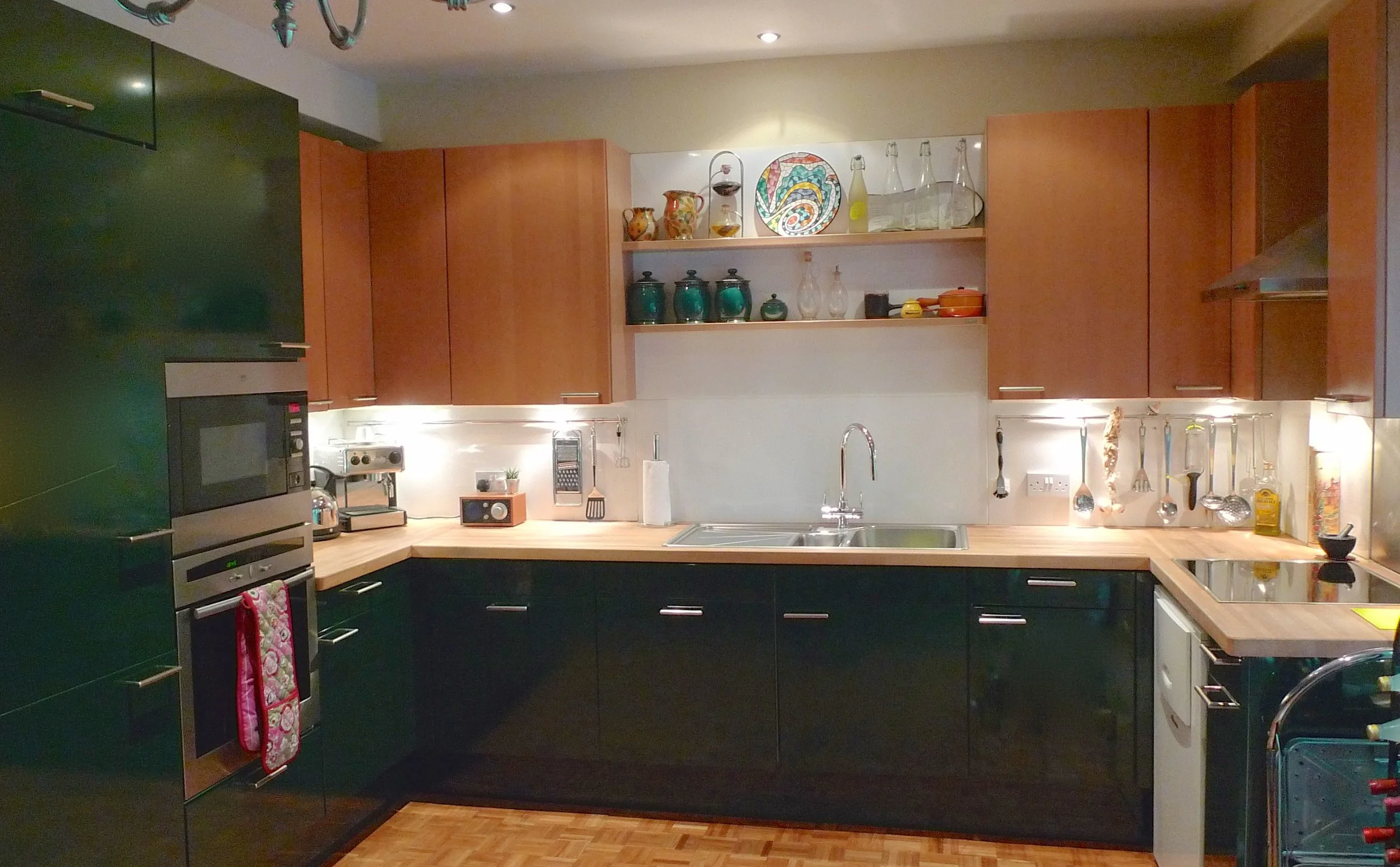 A look at our old kitchen