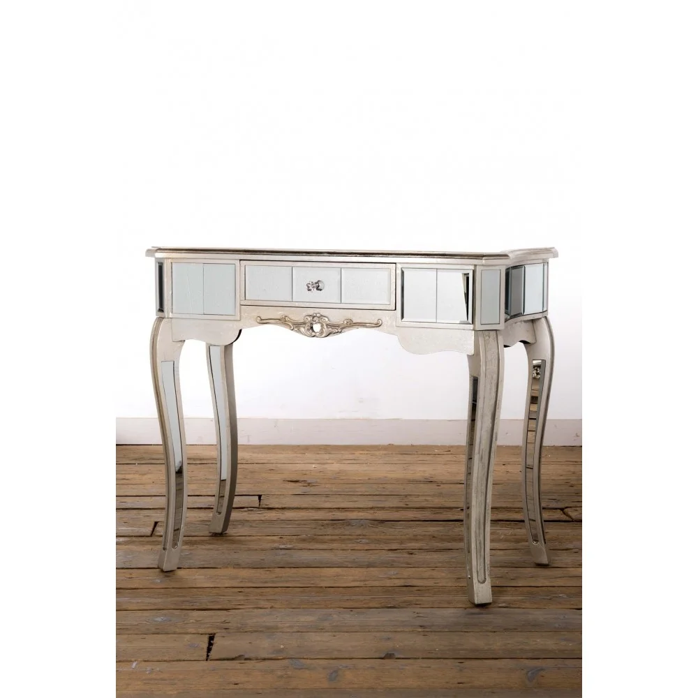 Mirrored furniture from Zurleys adding a touch of glamour don't you think?