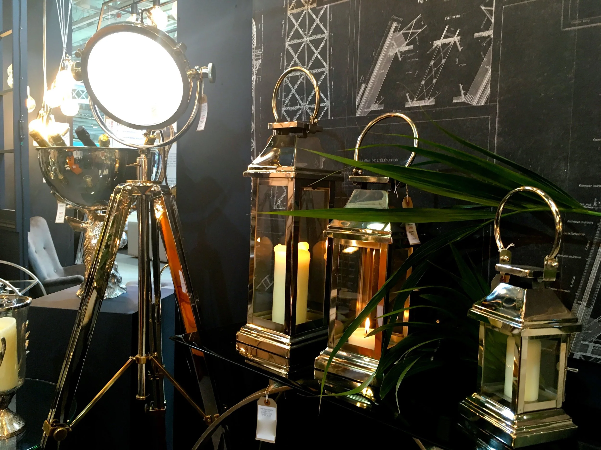 Lanterns and spotlights