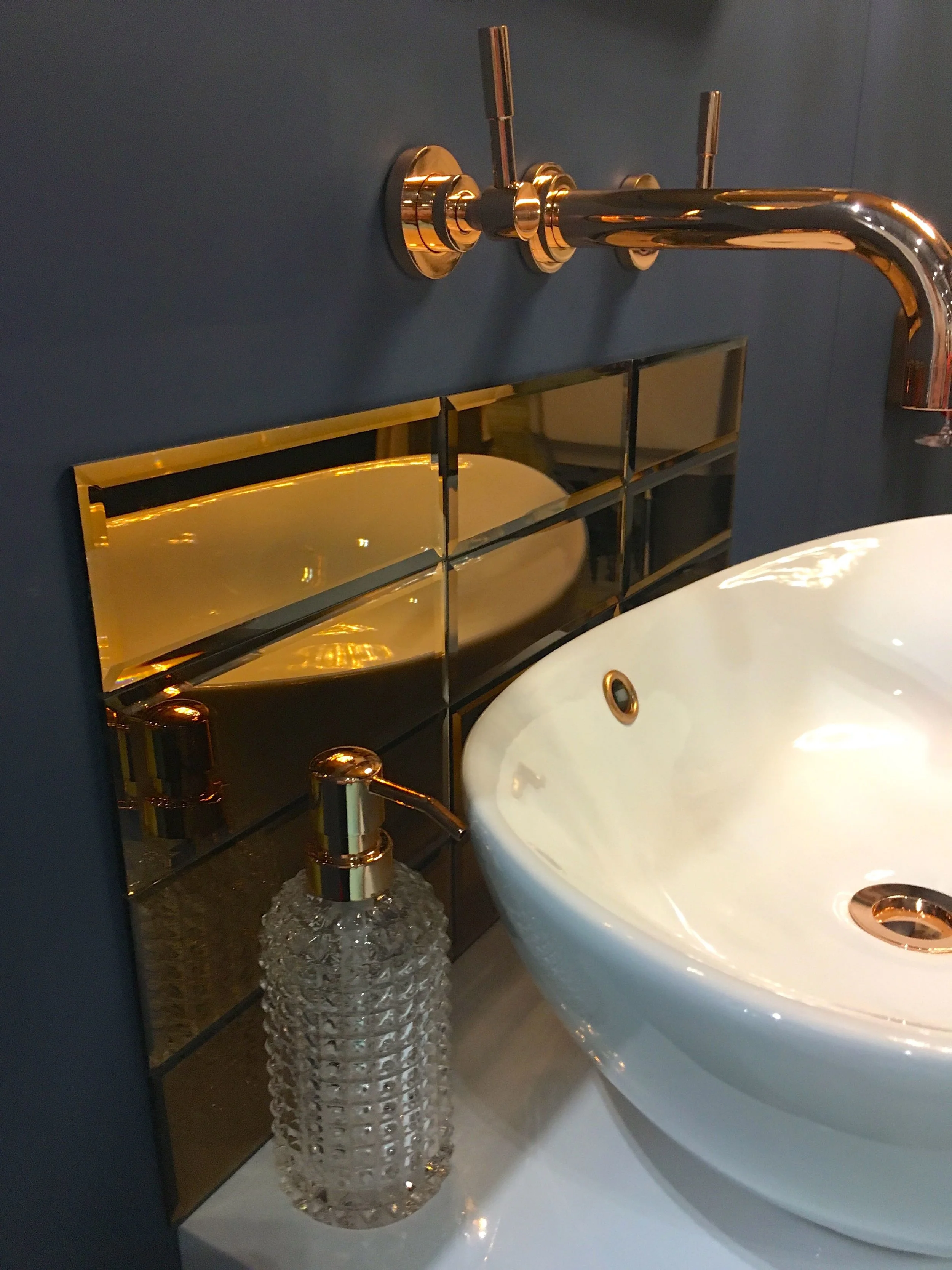 METALLIC GLAMOUR AT THIS YEAR'S GRAND DESIGNS LIVE