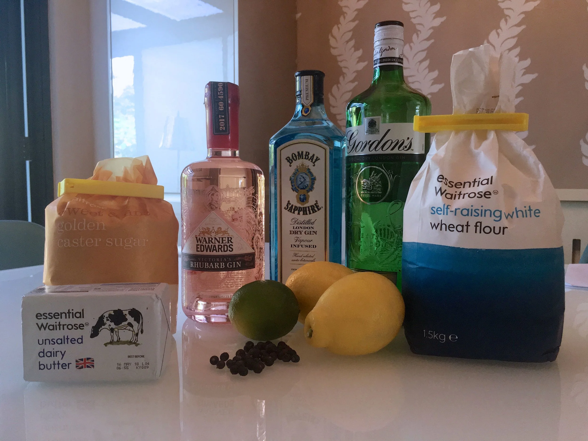 THE MAIN INGREDIENTS - BUT WHICH GIN TO USE?