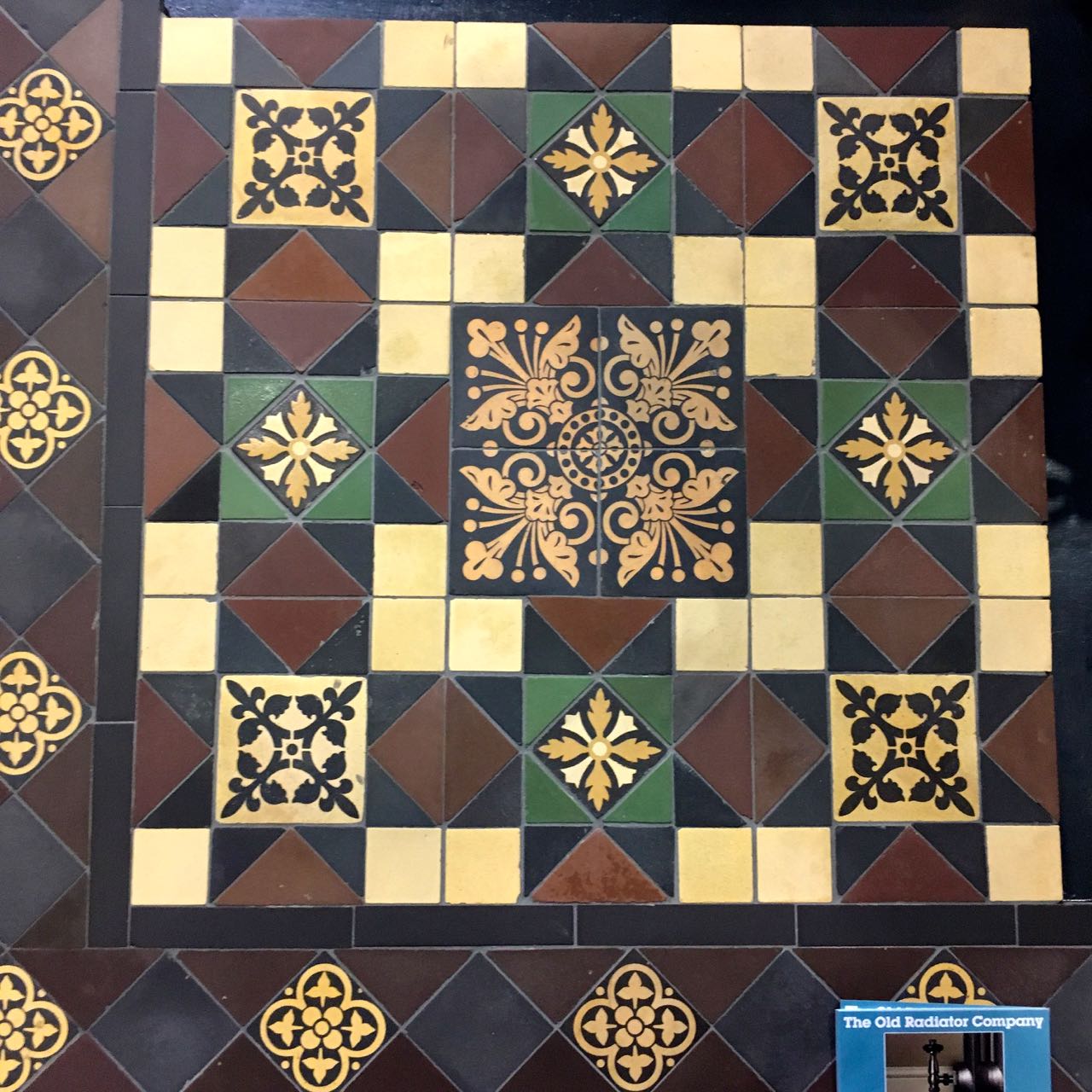A traditional pattern using geometric and encaustic tiles