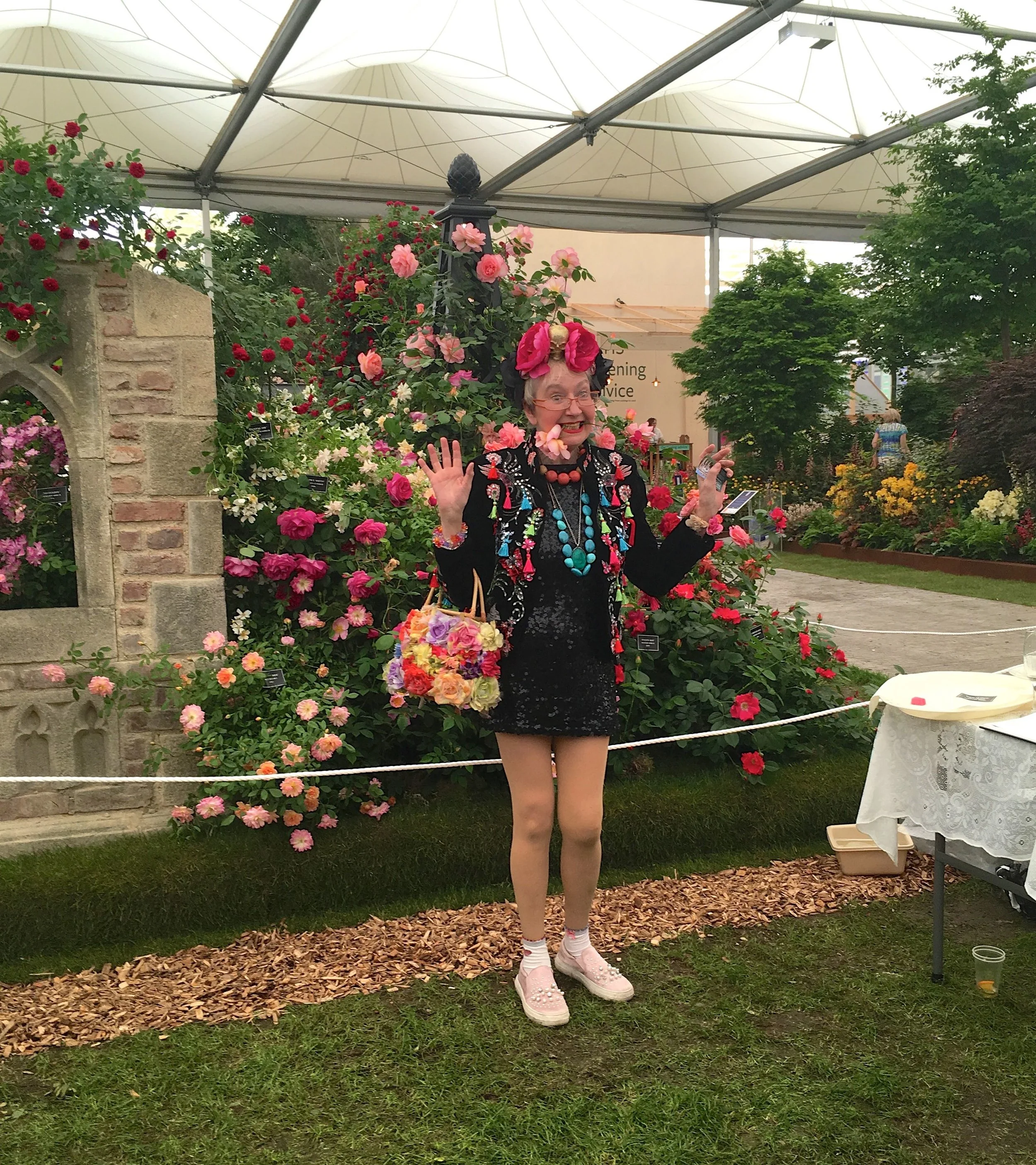 Su Pollard whose personality shone through