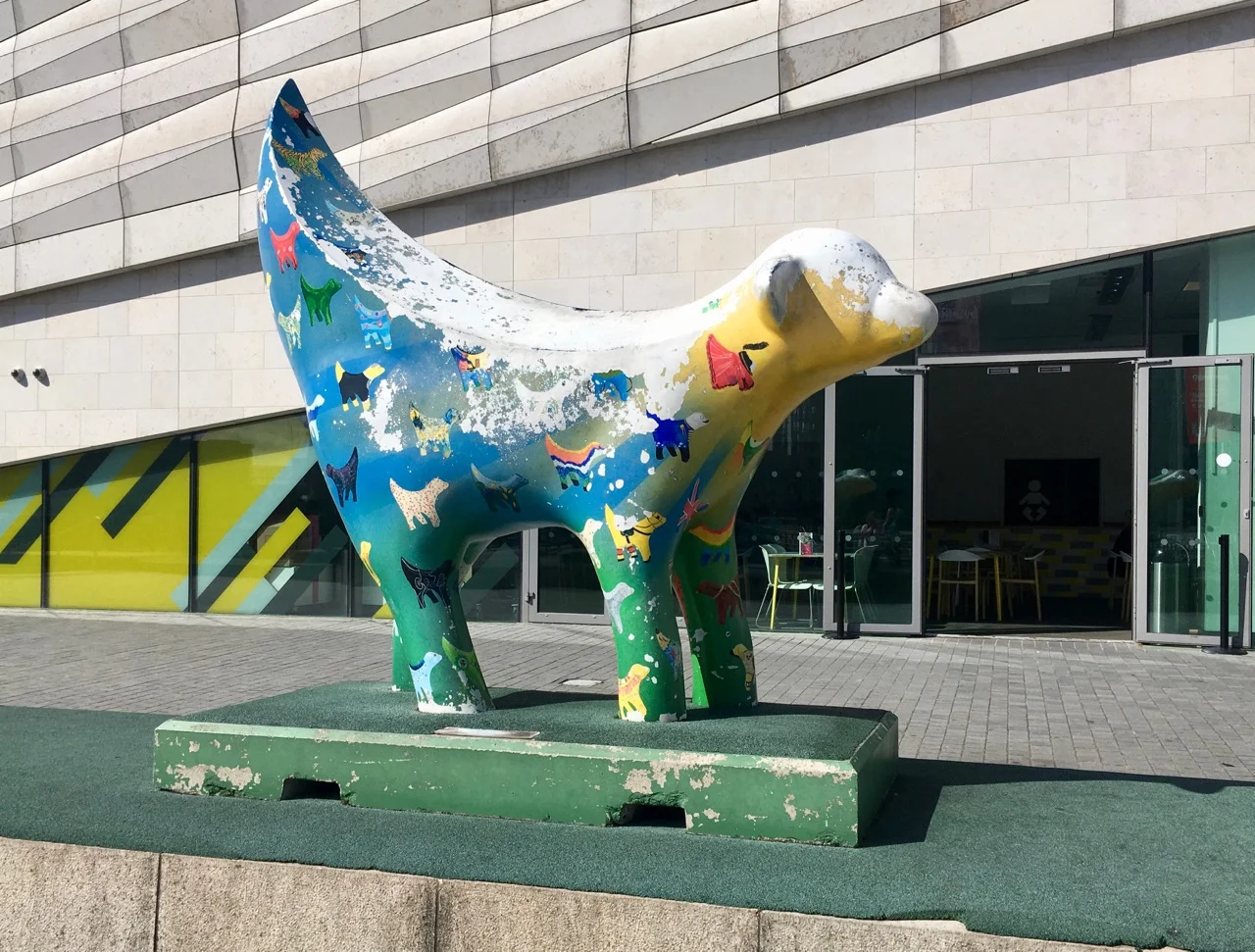 ANOTHER SUPERLAMBANANA OUTSIDE THE MUSEUM OF LIVERPOOL