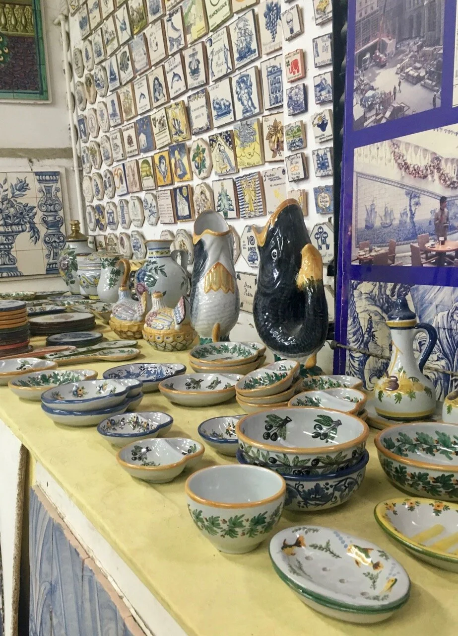 a glimpse in the shop