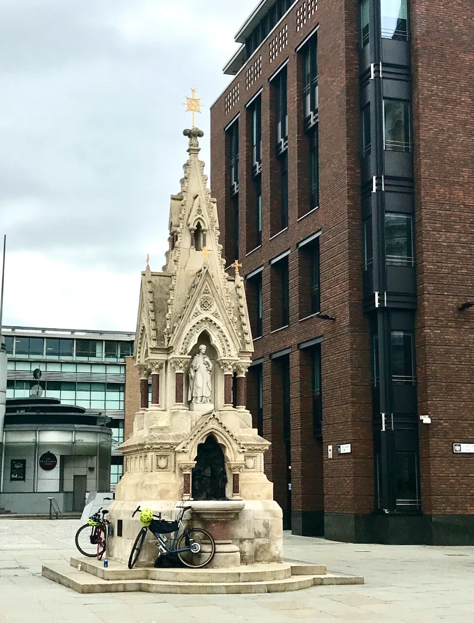 opposite st pauls cathedral.jpeg