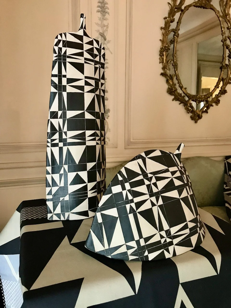 Black and white geometric patterns