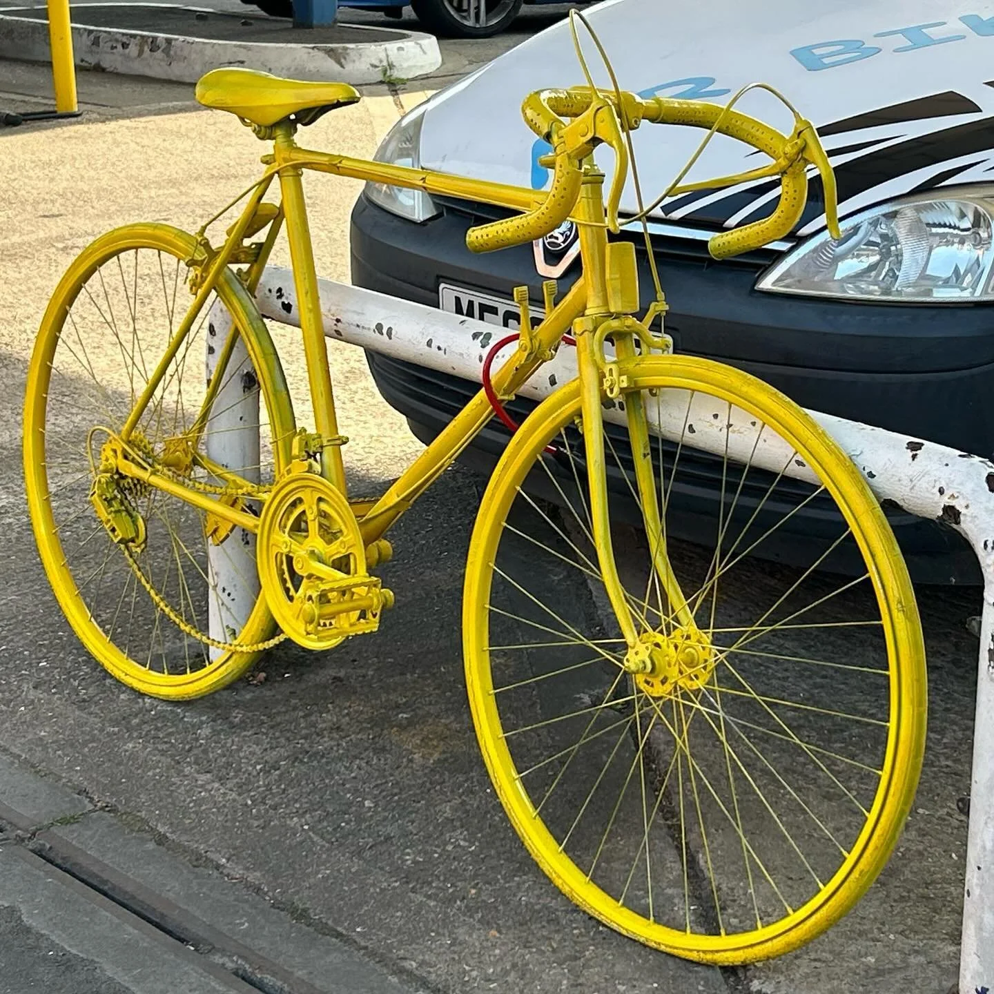 Cycled into Newark today to watch stage 6 of the Tour of Britain, also managed to get my brakes fixed while I was there as they weren&rsquo;t releasing properly, which made it all much harder than it should be. This year the race was a little bit mor