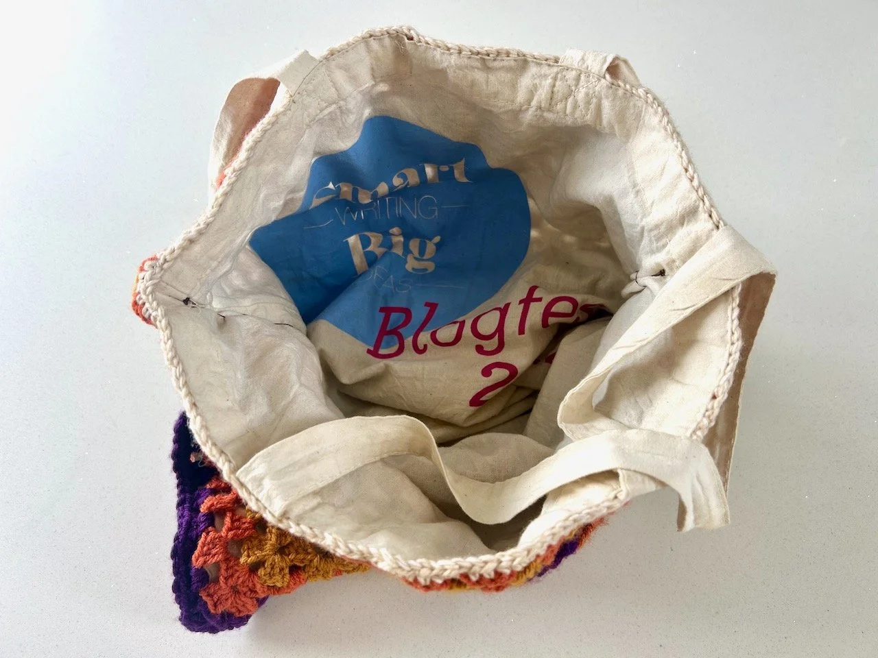 Peering inside the bag, with the outer pattern now the bag's lining