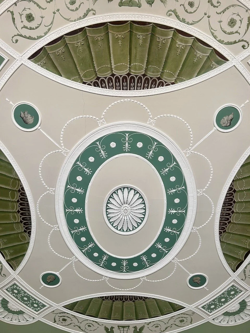 The ceiling in the Boudoir at Belton