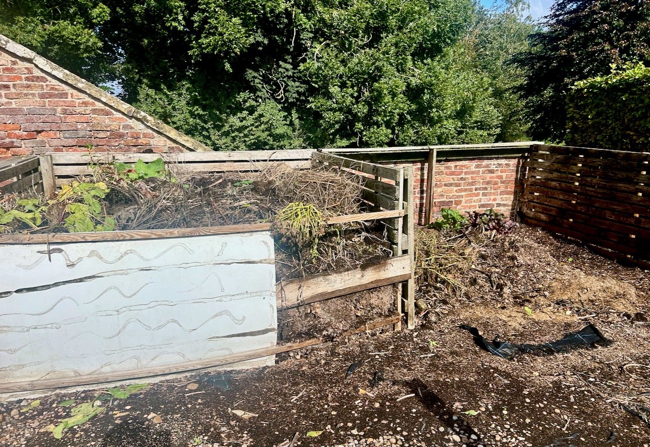 A two bay working compost heap