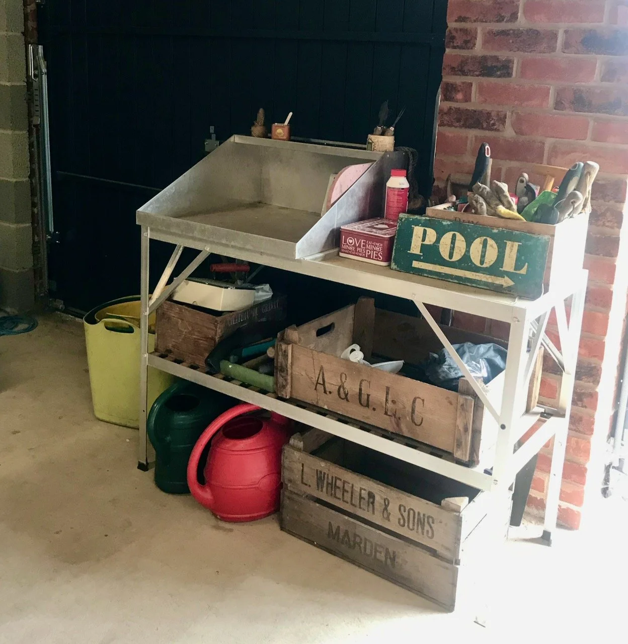 A temporary and alternative space for some 'greenhousing'