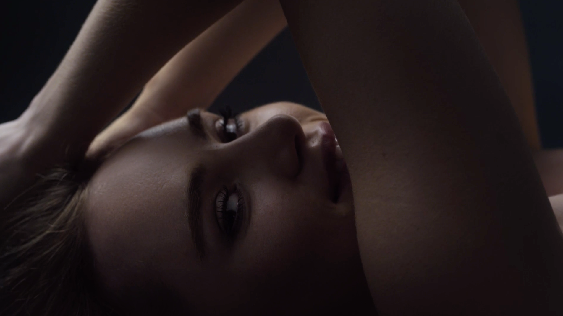 Suki Waterhouse for Tods