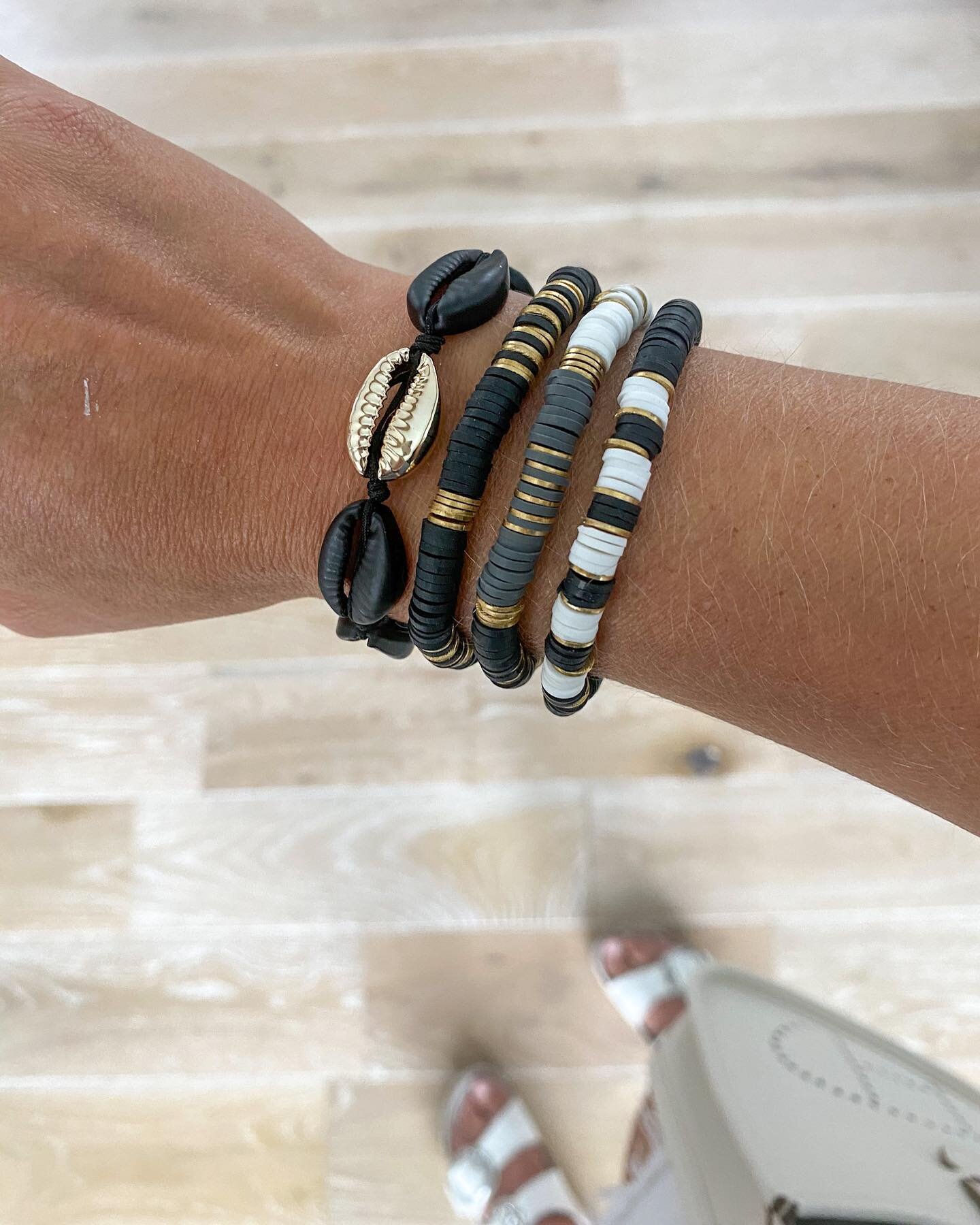 Current stack....Can never go wrong with black, white, and grey! Comment below if you would wear it 🖤
