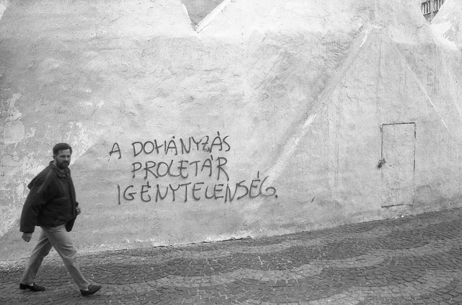 graff 011003.jpg