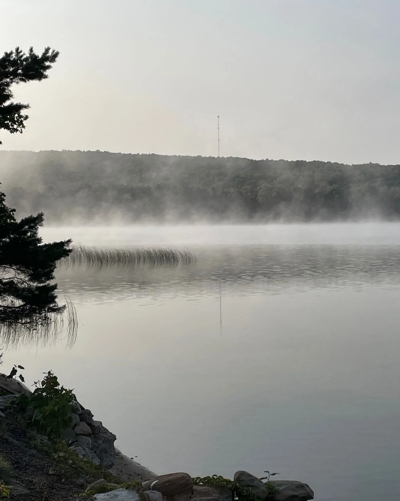 Morning on Maple Lake.

#30#getaway#rest#recharge
